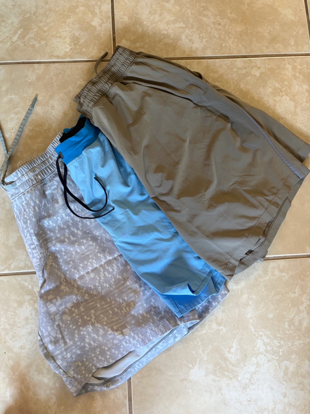 LULULEMON MEN bathing suit/shorts
